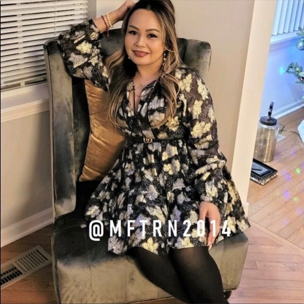 Zara voluminous printed dress.